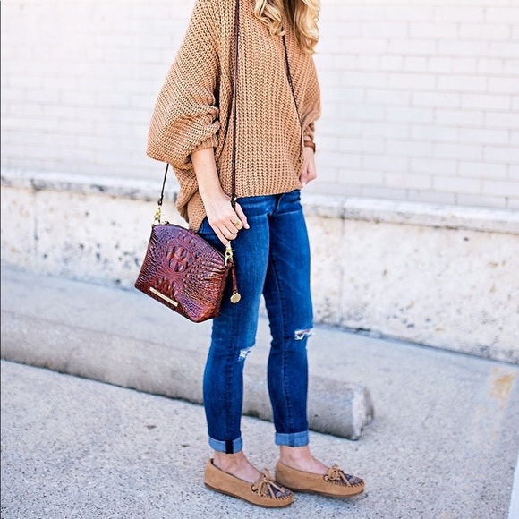 Minnetonka Fringed Kilty Leather Moccasin - Picture 1 of 9